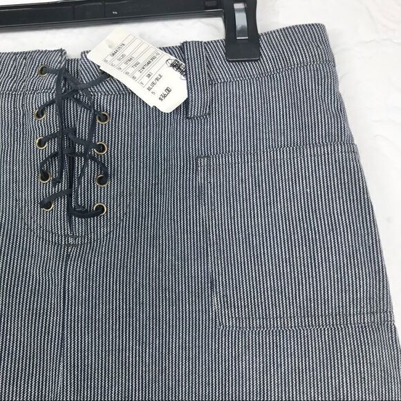 NWT Urban Outfitters Blue Pinstripe Lace Tie Skirt - Picture 3 of 7